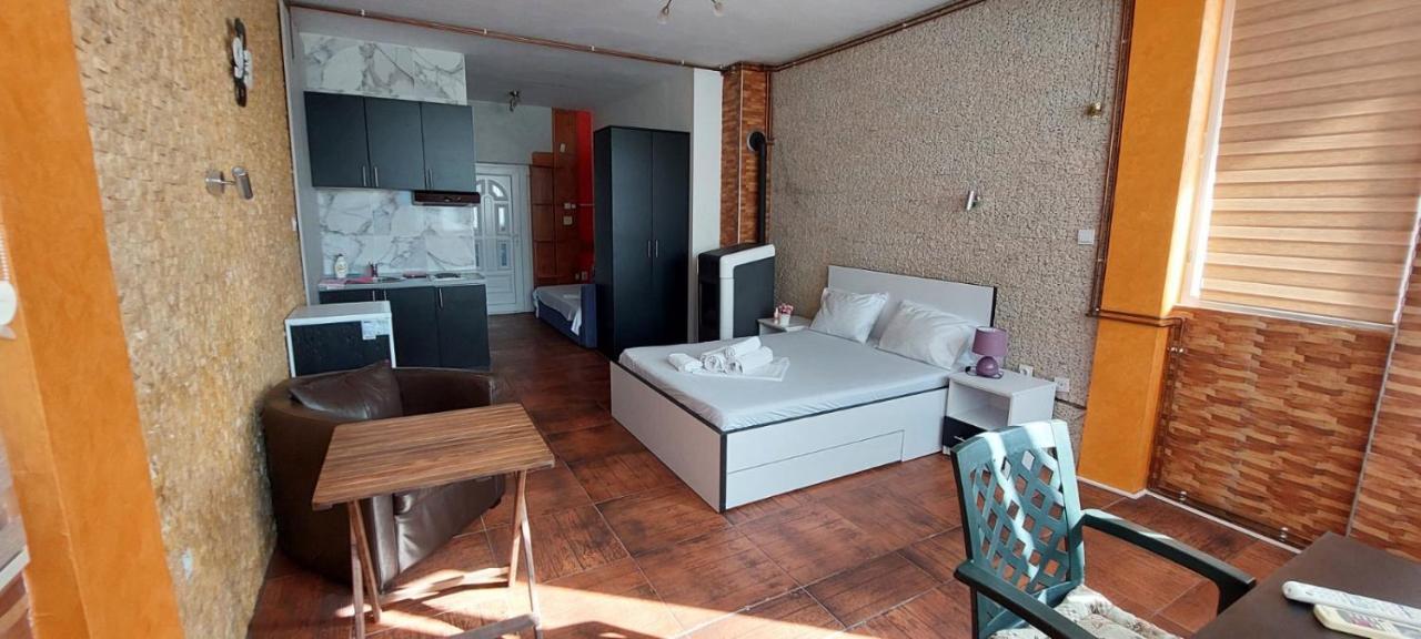 Alessandra Apartments Свети Стефан Екстериор снимка