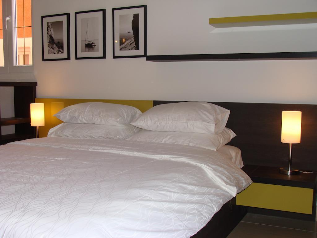 Alessandra Apartments Свети Стефан Екстериор снимка